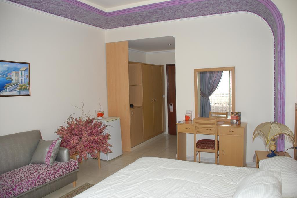 Platinum Hotel Tyr Extérieur photo