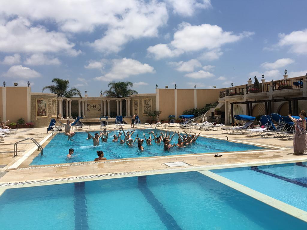 Platinum Hotel Tyr Extérieur photo