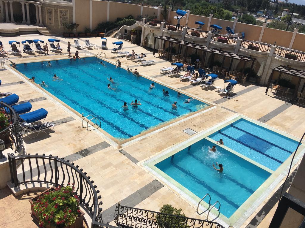 Platinum Hotel Tyr Extérieur photo